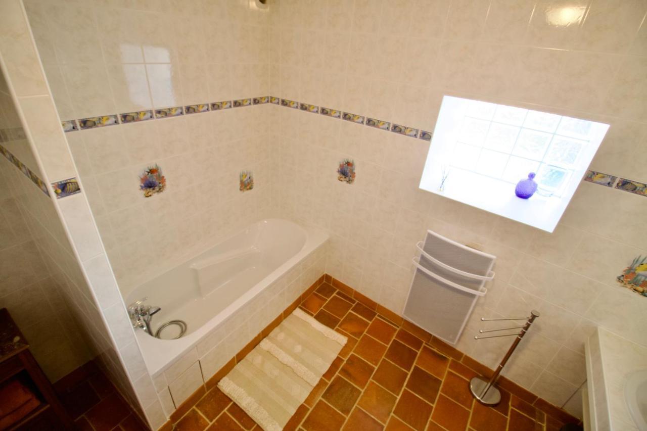 Bed and Breakfast O Trois Oliviers Louin Экстерьер фото